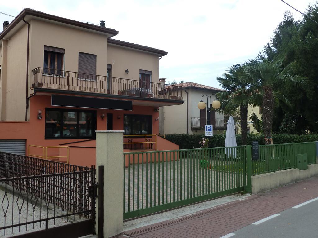 Sissi Bed&Breakfast Tencarola Bagian luar foto